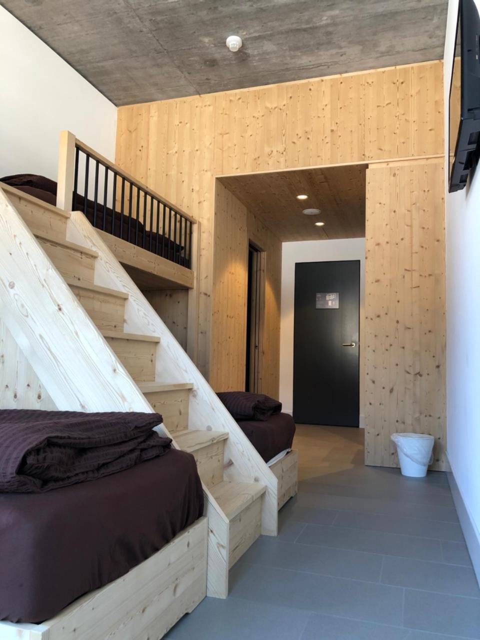 Catrina Hostel ดิเซนทิส ภายนอก รูปภาพ